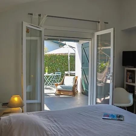 לינה וארוחת בוקר D'hotes Ganttipienea 3*